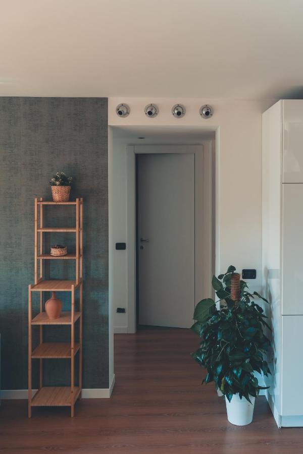 Kindness House Apartment Bergamo Bagian luar foto